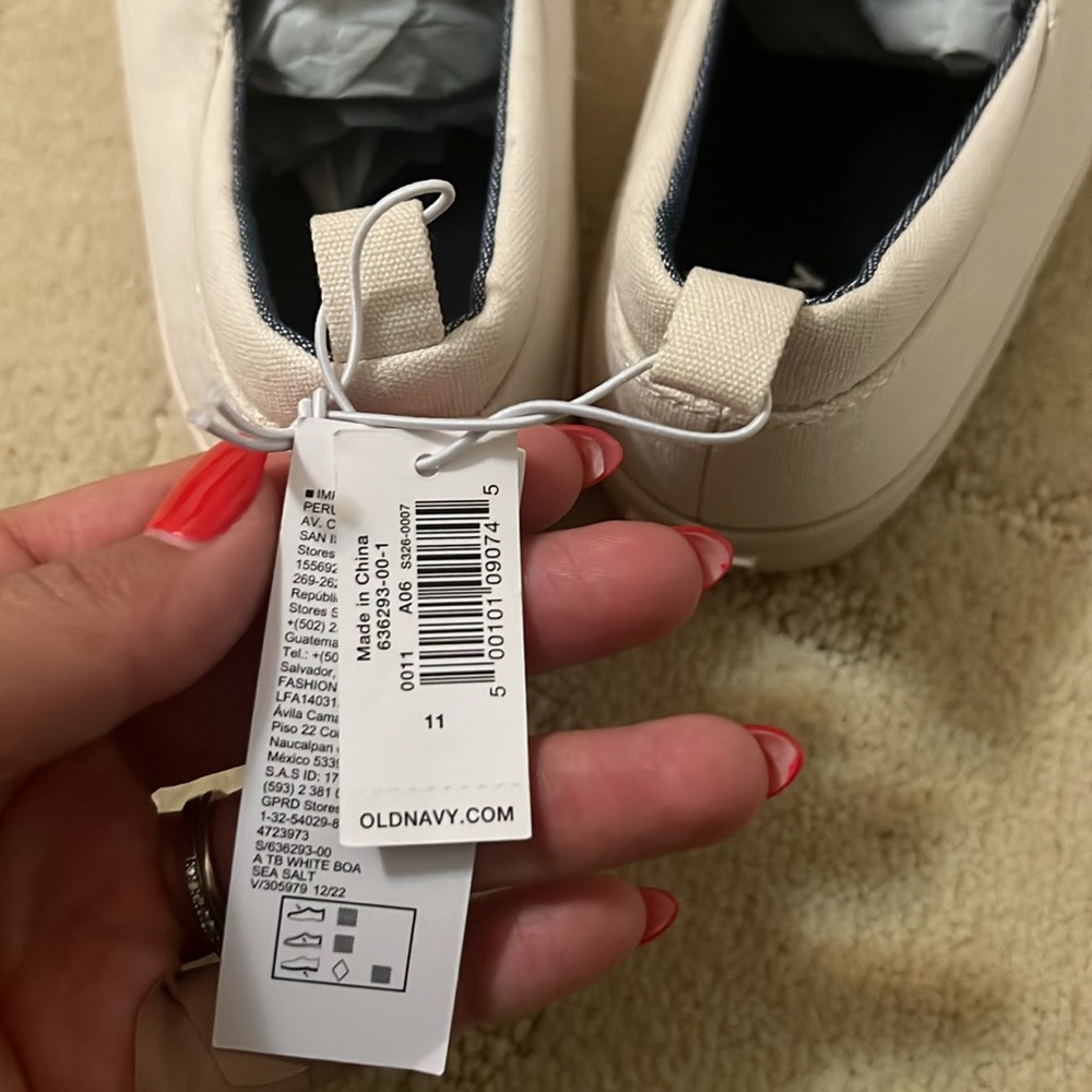 Toddler boy boat shoes - Picture 2 of 4